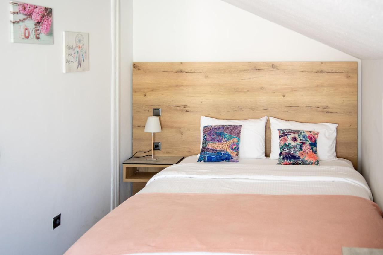 Seven Heaven Premium Suites Thessaloníki Ngoại thất bức ảnh