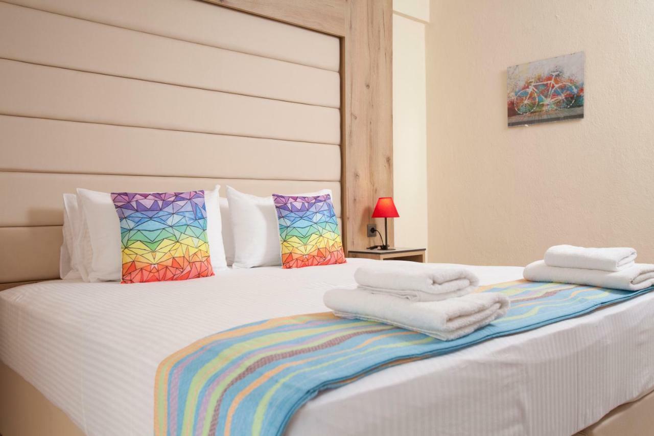 Seven Heaven Premium Suites Thessaloníki Ngoại thất bức ảnh